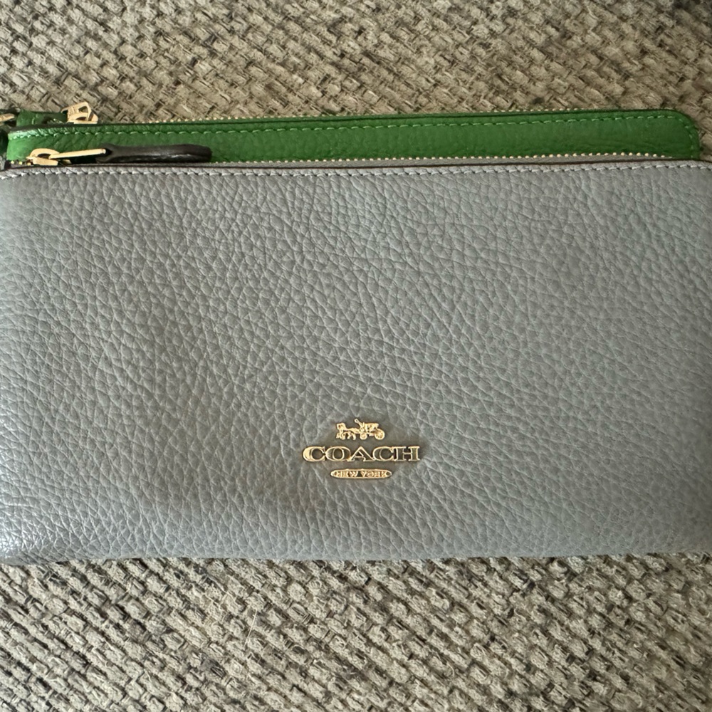 Like new coach double zip wristlet
